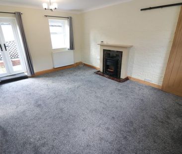 2 bedroom detached house to rent - Photo 5