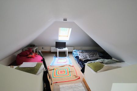 4 bedroom flat to rent - Photo 3