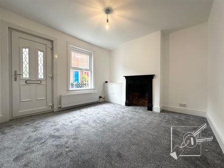 Fosse Road, Tonbridge, Kent - Photo 4