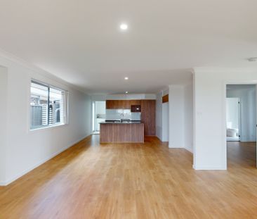 114 Redwood Drive, Gillieston Heights NSW 2321 - Photo 5