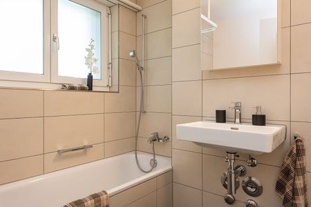 4.5 Zimmer, 100 m², 1. Stock - Photo 3