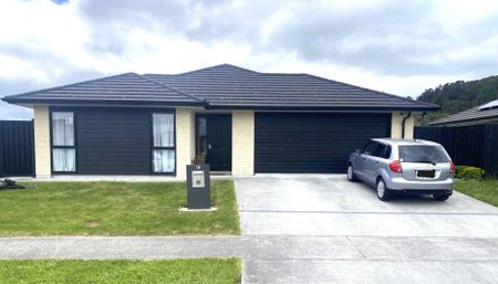 Homely, Hearty and Handsome - Photo 5