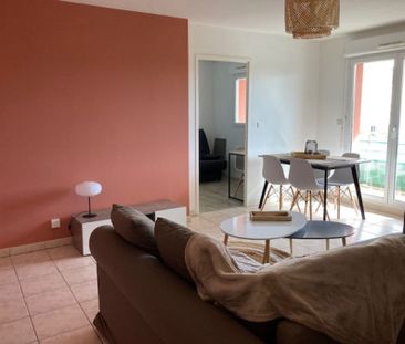 SUPERBE T2 BIS EN RESIDENCE SECURISEE AVEC GRAND BALCON ET PARKING - Photo 1