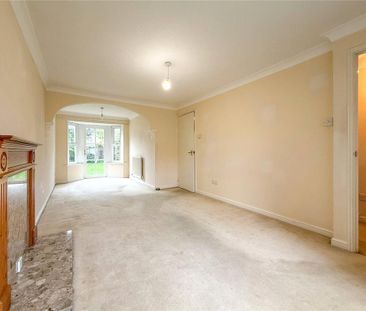 3 bedroom detached house to rent - Photo 2