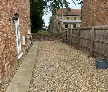 3 bedroom detached house to rent - Photo 6
