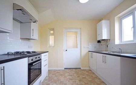 2 bedroom detached house to rent - Photo 4