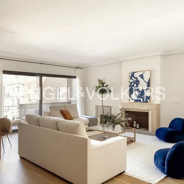 Alquiler de piso en Calle de Espalter - Foto 1