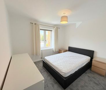 2 bedroom flat to rent - Photo 6