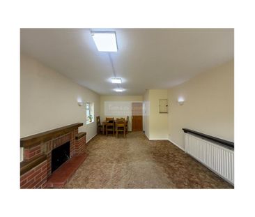 4 bedroom detached bungalow to rent - Photo 1
