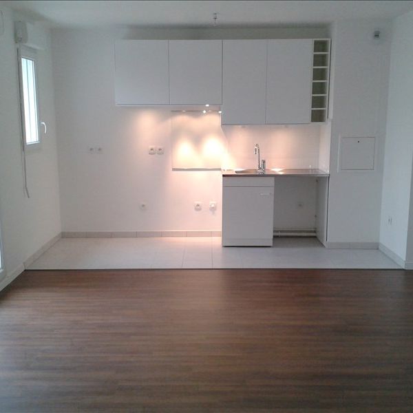 APPARTEMENT F2 CERGY LE HAUT - 2 pièce(s) - Photo 1
