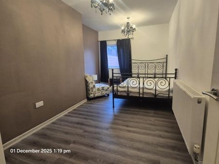 1 bedroom flat to rent - Photo 4