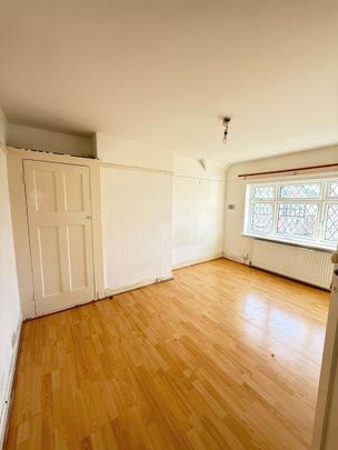 4 bedroom semi-detached house to rent - Photo 1