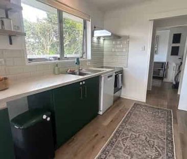 Feilding - 3 Bedrooms - Photo 1