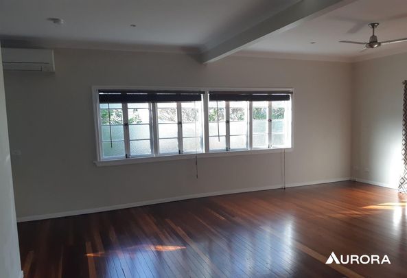 5 Little Street, Everton Park QLD 4053 - House For Rent | Domain - Photo 1