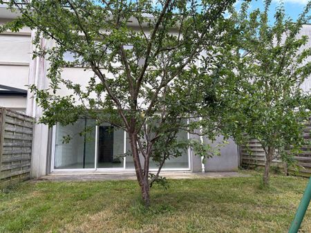 Location Maison 4 pièce(s) de 98.18 m2 - Photo 2