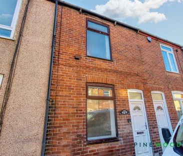 2 bedroom terraced house to rent - Photo 1