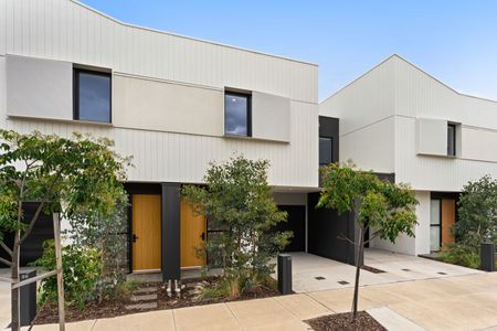37 Currawong Street, Preston VIC 3072 - Townhouse For Rent | Domain - Photo 2