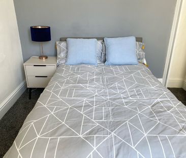 Room in a Shared House, Milford Street, M6 - Photo 5