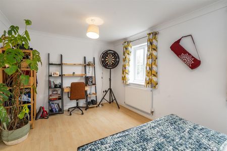 4 bed semi-detached house to rent in Three Acres Lane, Solihull, B90 - Photo 3