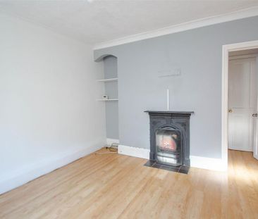 2 bedroom terraced house to rent - Photo 6