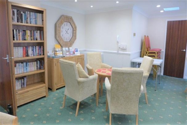 1 bedroom retirement property to rent - Photo 1