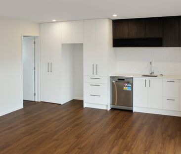 4/107 Mackworth Street, Woolston - Photo 3