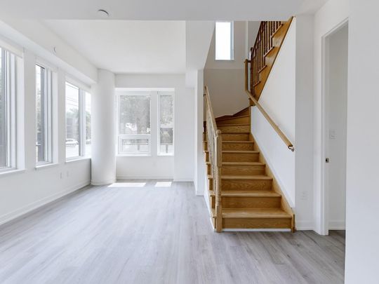For Lease - 556 Marlee Avenue Unit# 105, Toronto, Ontario - Photo 1