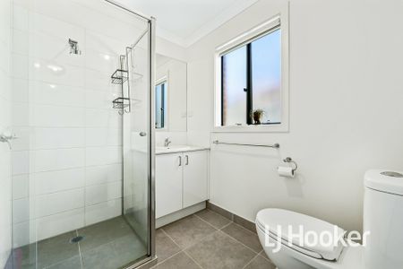 Quiet Location! 6 Month Lease Only - Photo 5