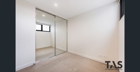A CONVINIENT ONE BEDROOM APARTMENT IN KEW! - Photo 2