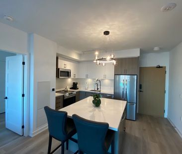 For Lease - 333 Sunseeker Avenue Unit# 519, Innisfil, Ontario - Photo 4