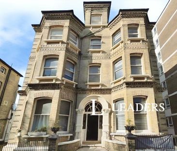 Studio to rent - Photo 6