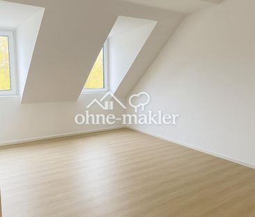 Helle 2-Zimmer-Dachgeschosswohnung - Erstbezug nach Renovierung - Photo 1