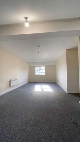 Razia Apartments, Fulham Road, Sparkhill, Birmingham, B11 - Photo 3