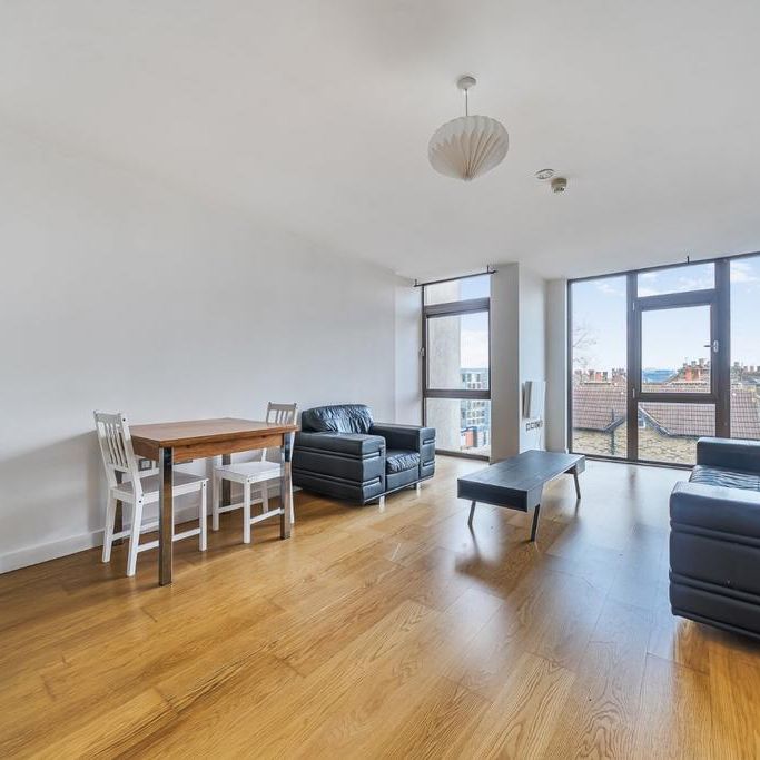 2 bedroom duplex to rent - Photo 1