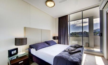 Modern CBD Apartment - The Dalgety - Photo 2