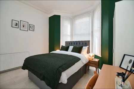 2 Bed Flat, West Hampstead, NW6 - Photo 3