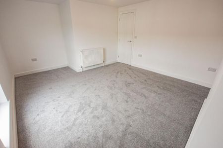 3 bedroom terraced house to rent - Photo 5