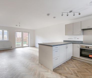 2 bedroom semi-detached house to rent - Photo 6