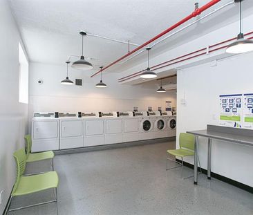 3033 Rue Sherbrooke O. - Photo 5