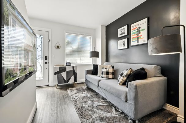 For Lease - 152 Olive Avenue, Oshawa, Ontario - Photo 1