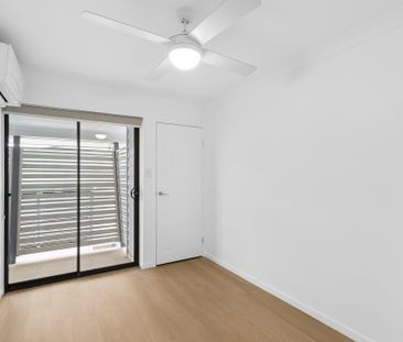 3/30 Depper Street, St Lucia QLD 4067 - Townhouse For Rent | Domain - Photo 4