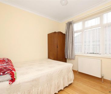 House to rent - Photo 1