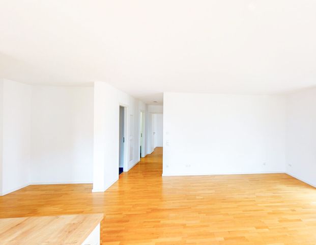 Familienfreundliche 4-Zimmer Wohnung mit zwei Balkonen - Photo 1