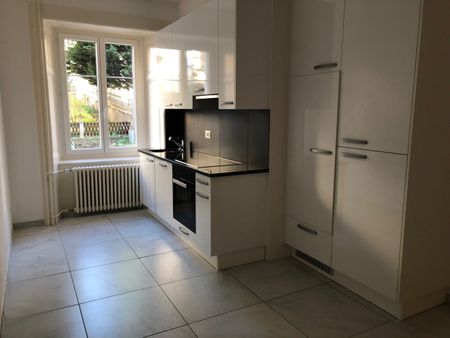 A louer, 2.5 pièces, Temple-Allemand 101, La Chaux-de-Fonds - Photo 3