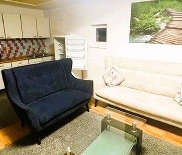 Na prenájom 3. izbový byt s dvorom v obci Zohor. - Photo 1