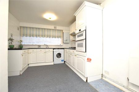2 bedroom terraced house to rent - Photo 4