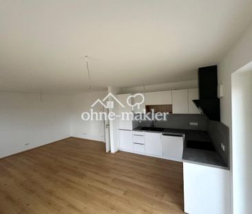 NEUBAU-ERSTBEZUG: 3-Zi-Wohnung mit EBK, Balkon & Stellplatz - Erlan... - Photo 6