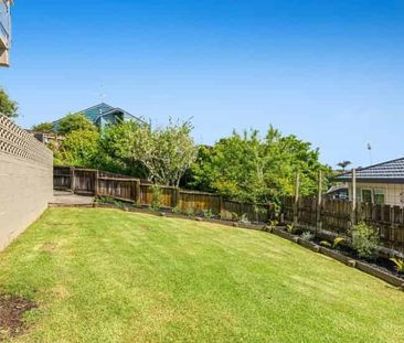 Red Beach 4 bed, 3 bath - Photo 4