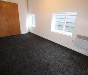 3 bedroom apartment to rent - Photo 4