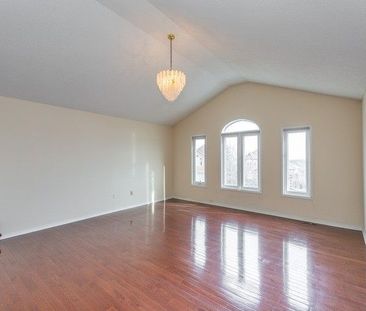 For Lease - 39 Florentine Crescent, Richmond Hill, Ontario - Photo 1